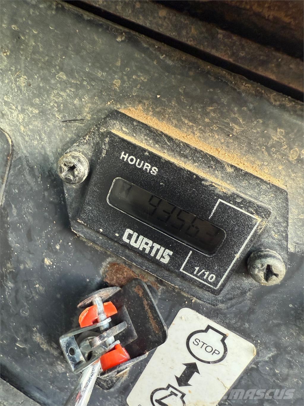 Takeuchi TB1140 대형 굴삭기 29톤 이상