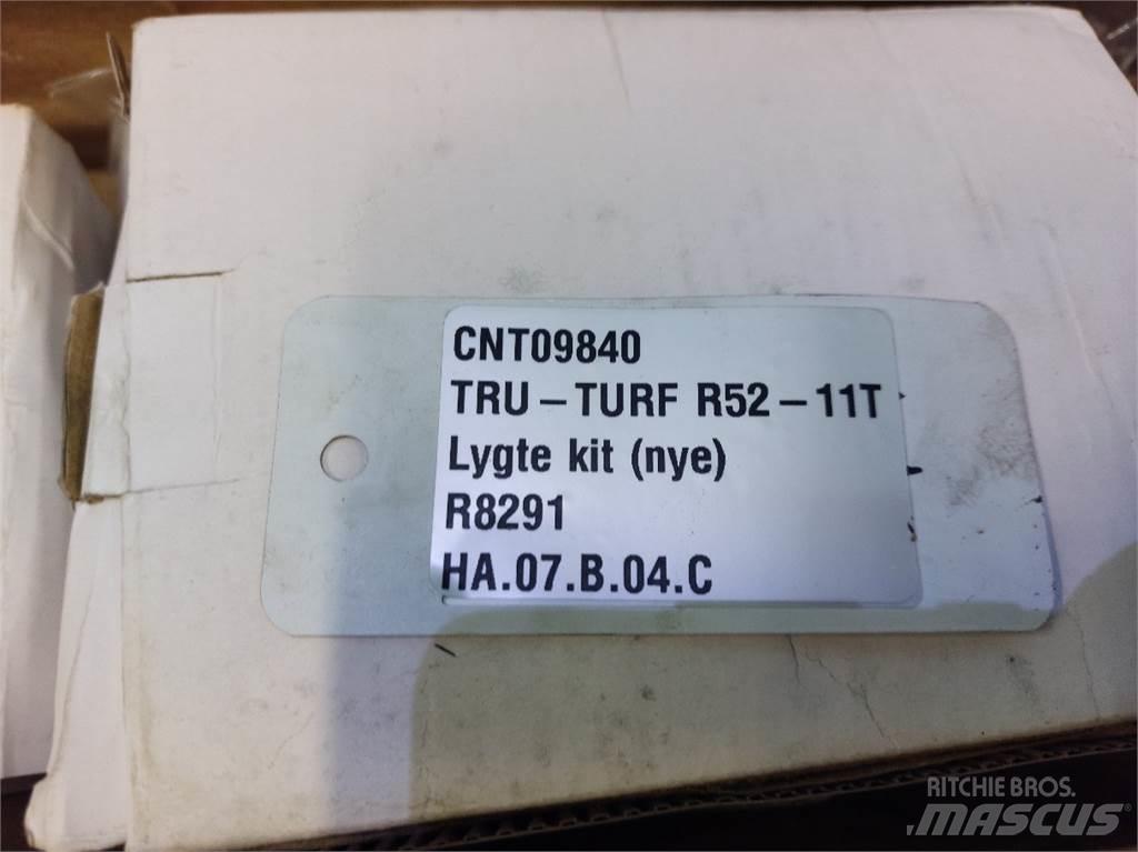  Tru-Turf R52 건설 장비 - 기타