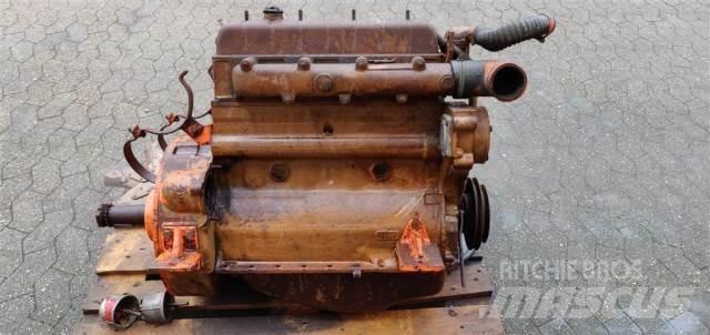 Valmet 411BL 엔진