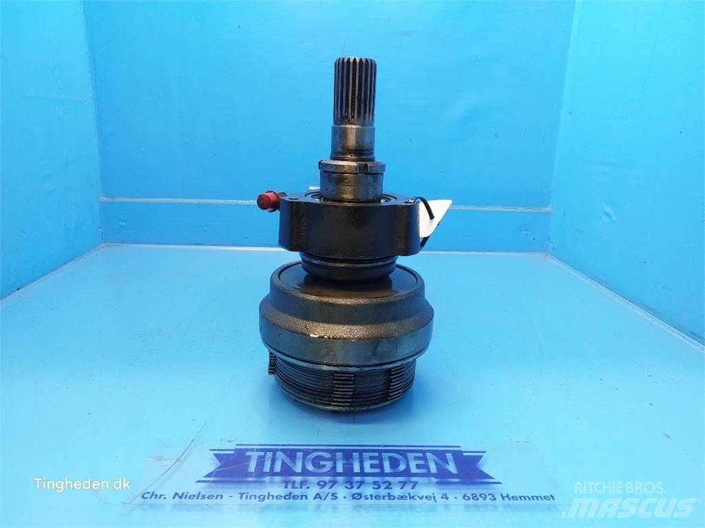 Valmet 8050 트랜스미션