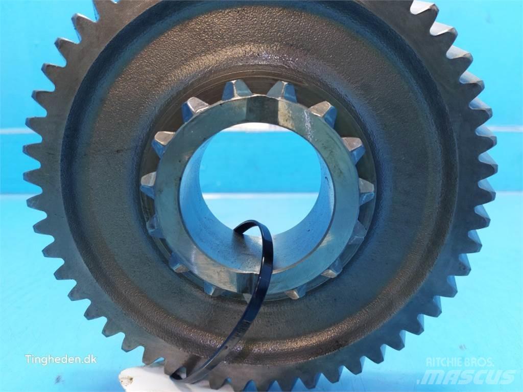 Valmet 8050 트랜스미션