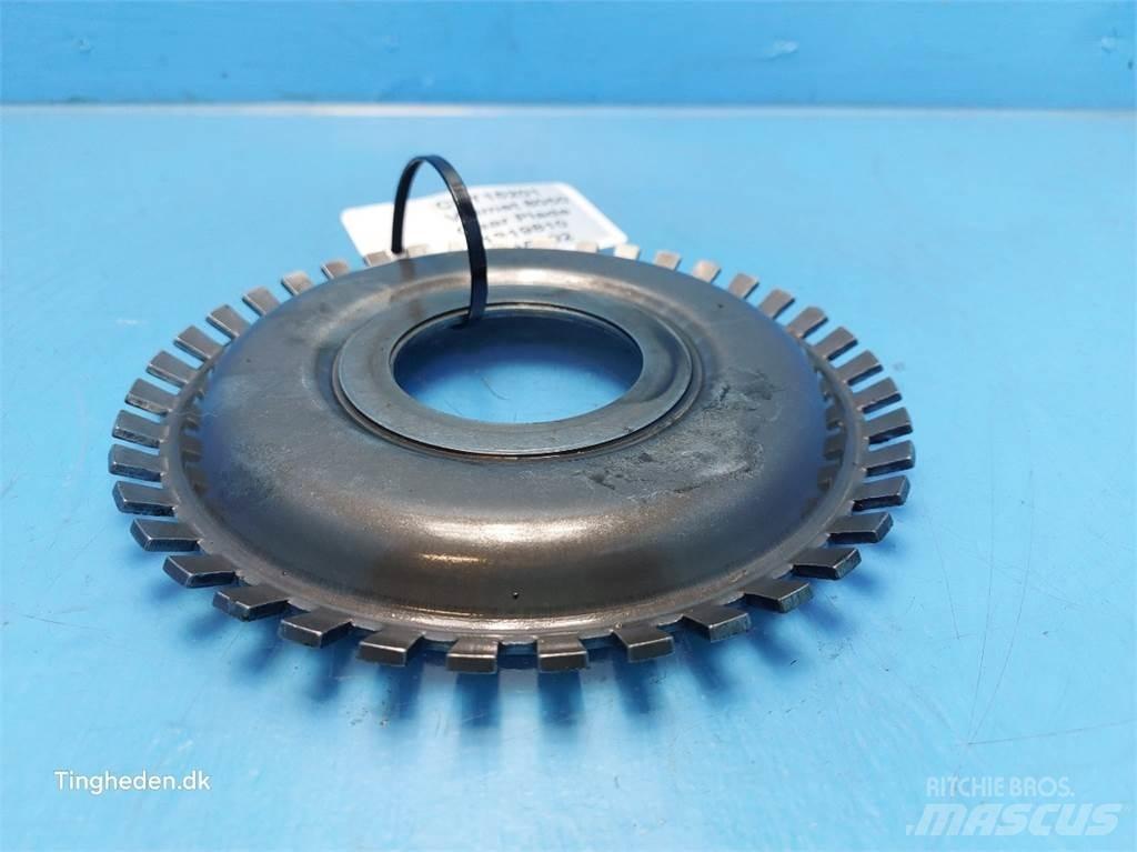 Valmet 8050 트랜스미션