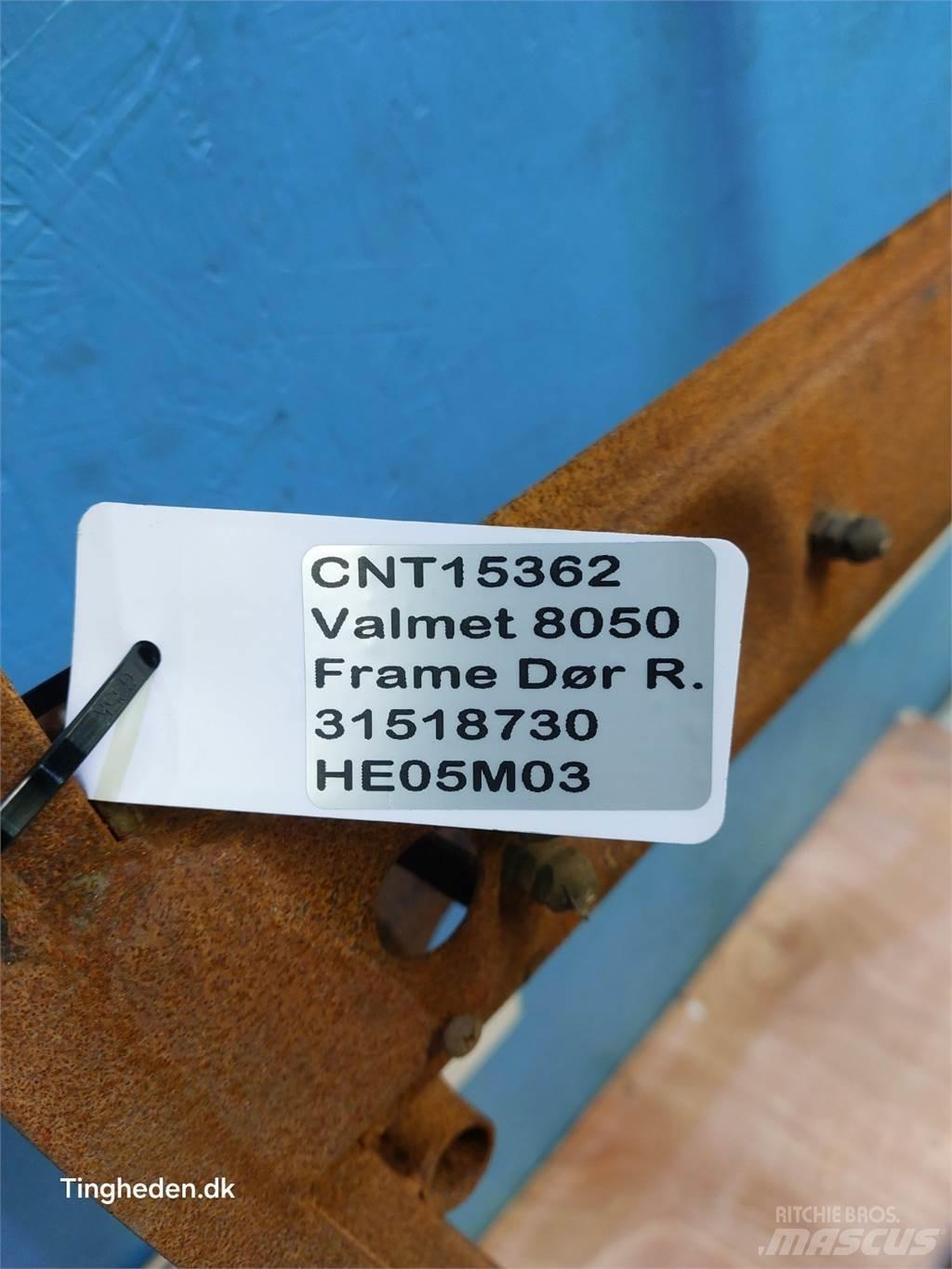 Valmet 8050 캐빈 및 인테리어