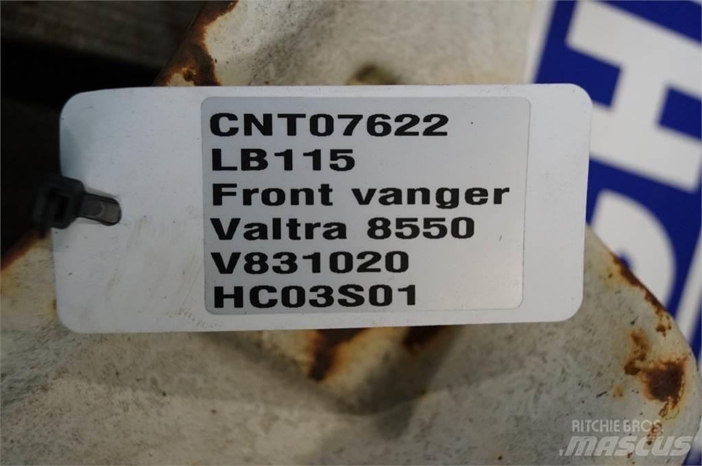 Valtra 8550 전면하중