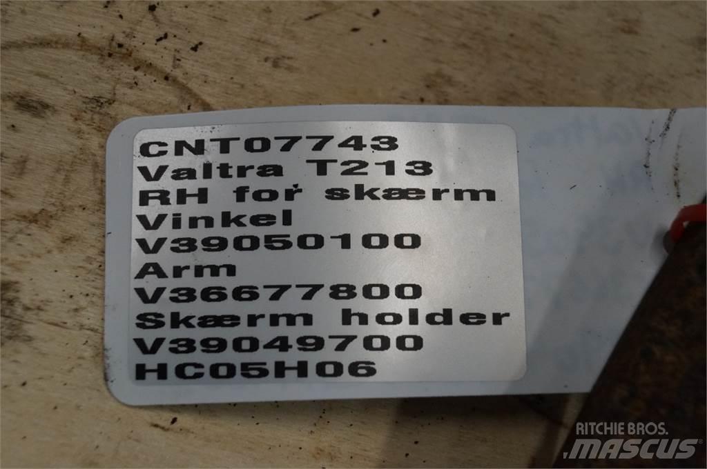 Valtra T213 기타 트랙터 부속품