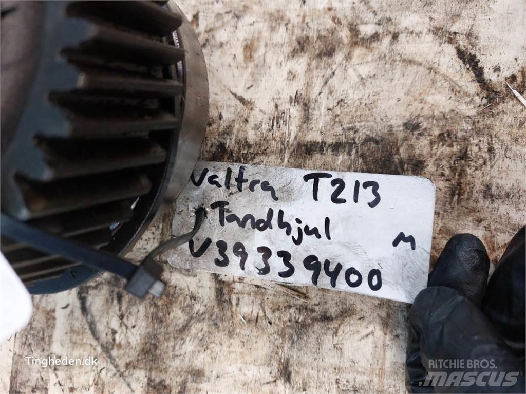 Valtra T213 트랜스미션