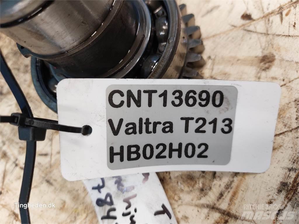 Valtra T213 트랜스미션