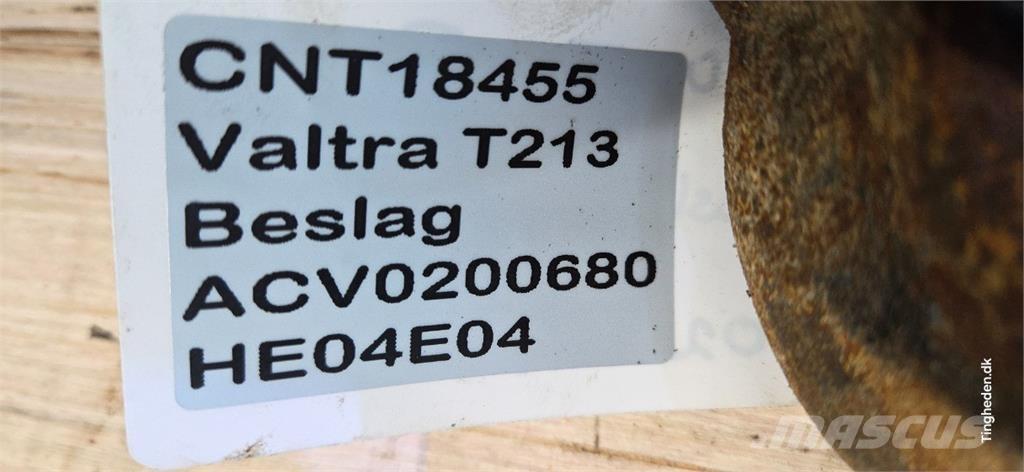 Valtra T213 기타 트랙터 부속품