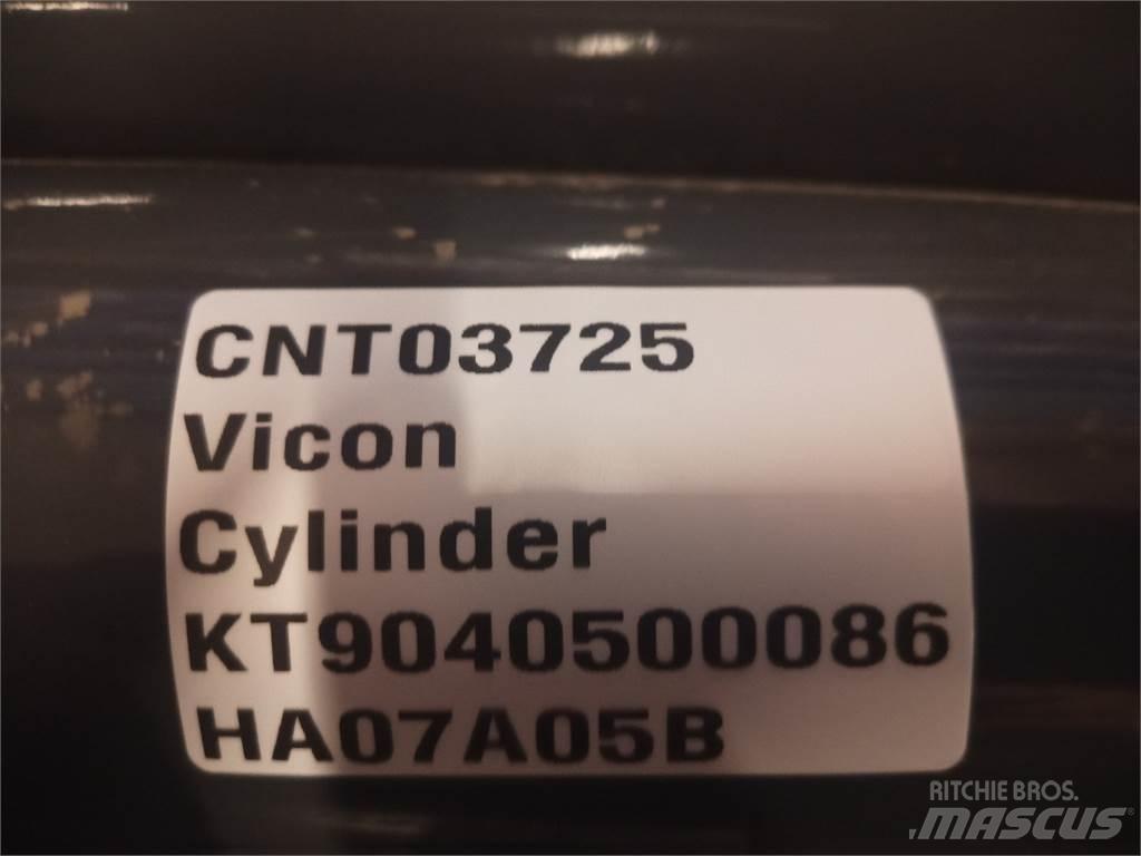 Vicon 835 제초기