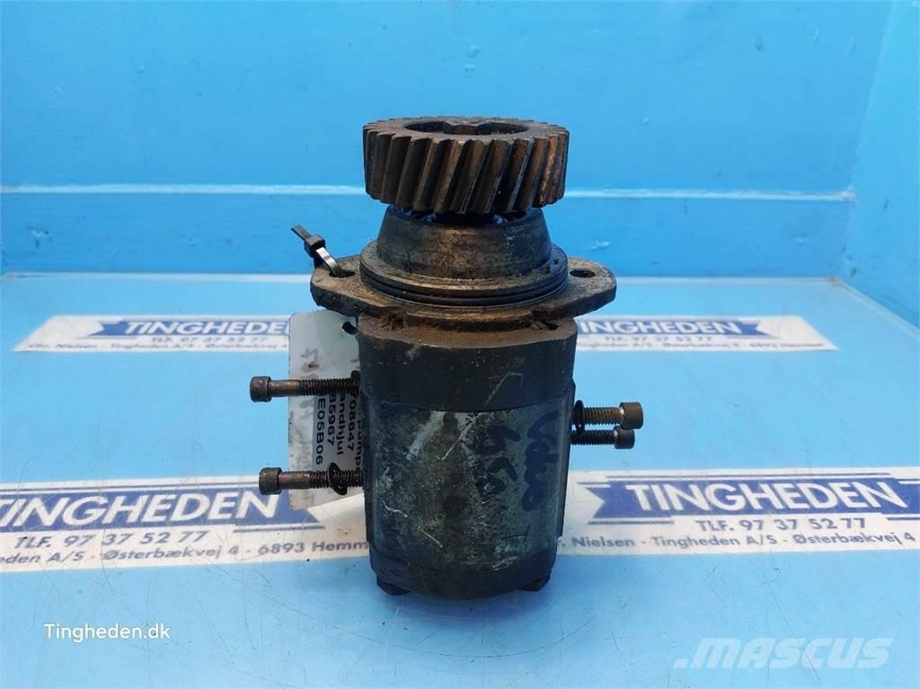 Volvo 650 유압식 기계