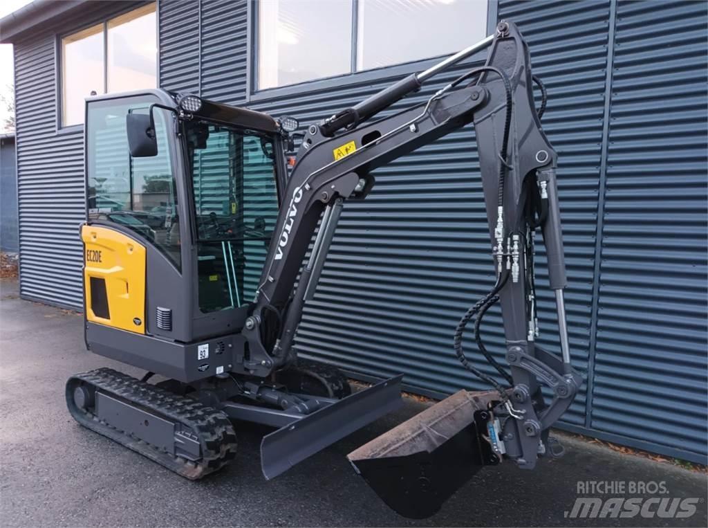 Volvo ec20e 소형 굴삭기 7톤 미만