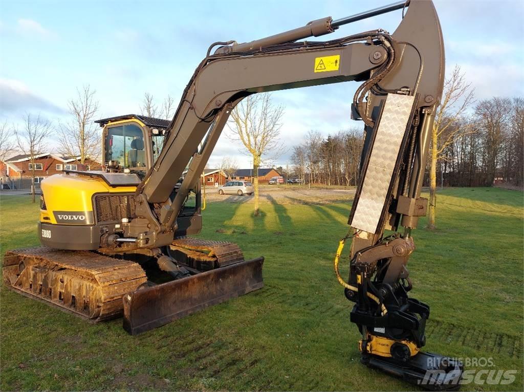 Volvo ECR88D 대형 굴삭기 29톤 이상