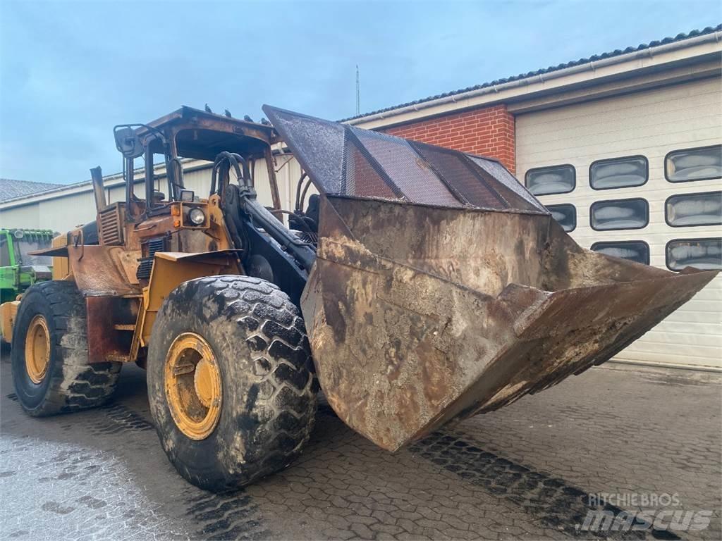 Volvo L120  휠로우더