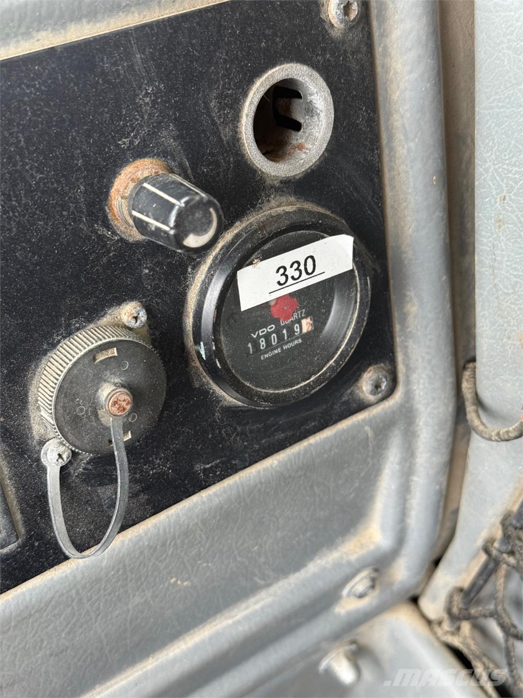 Volvo L330D  휠로우더