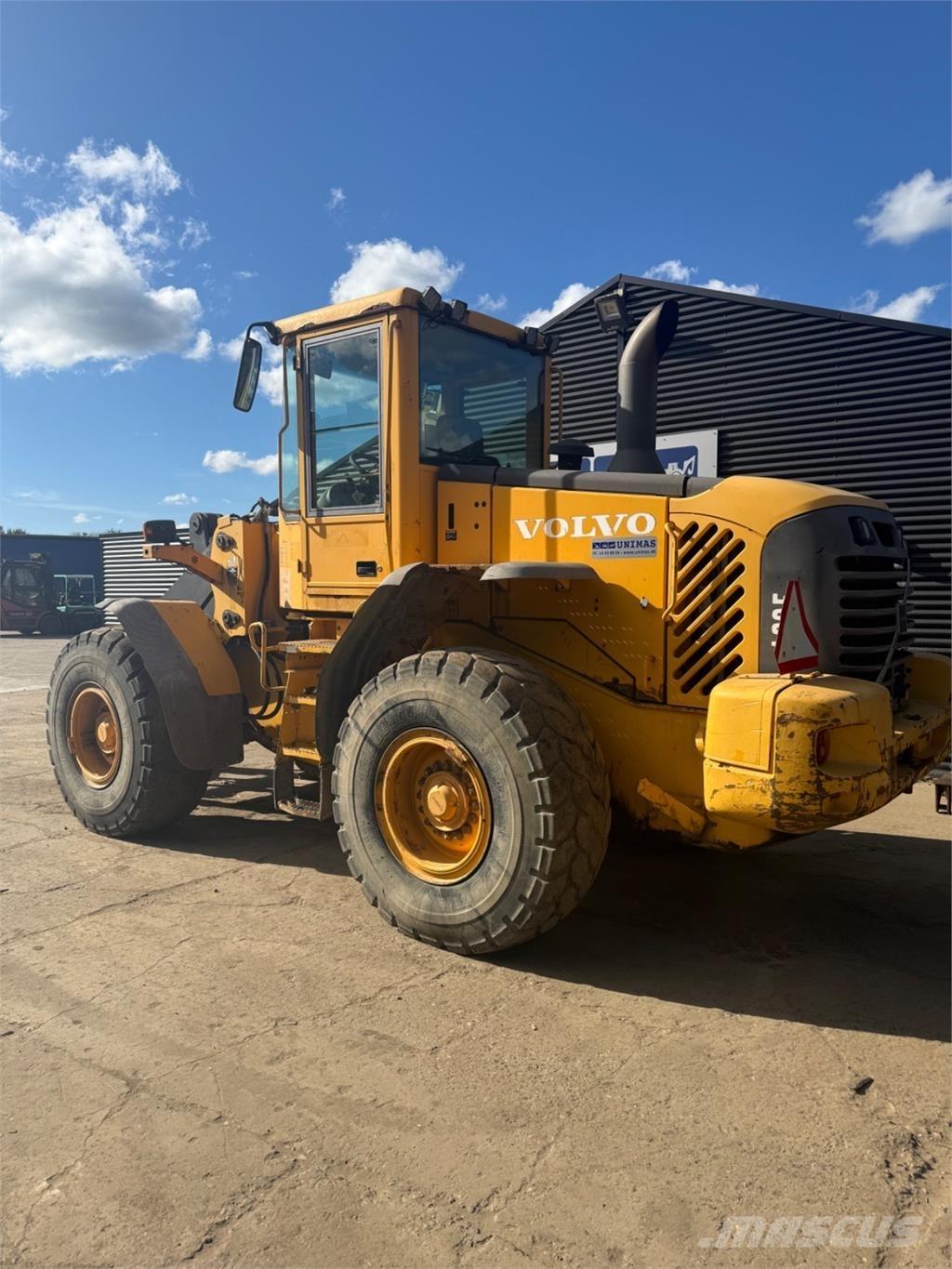 Volvo L90E  휠로우더