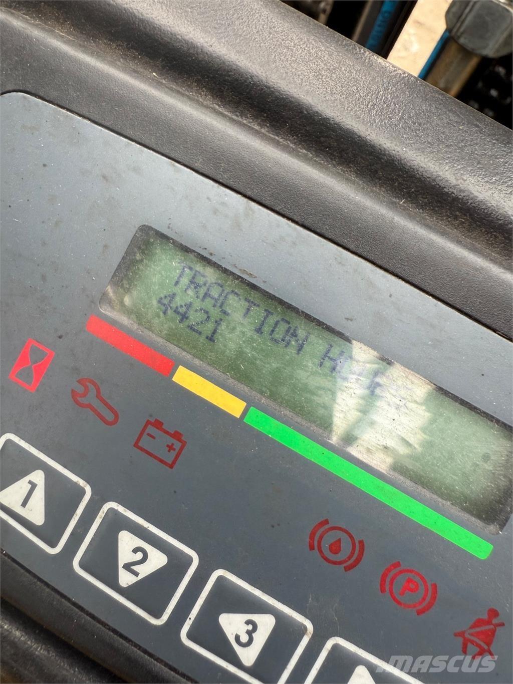Yale ERP16 전동 지게차