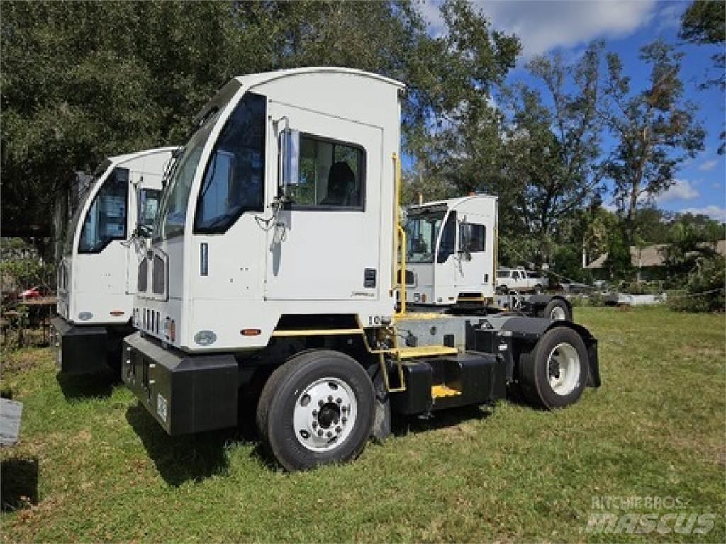 Autocar ACTT42 터미널 트랙터