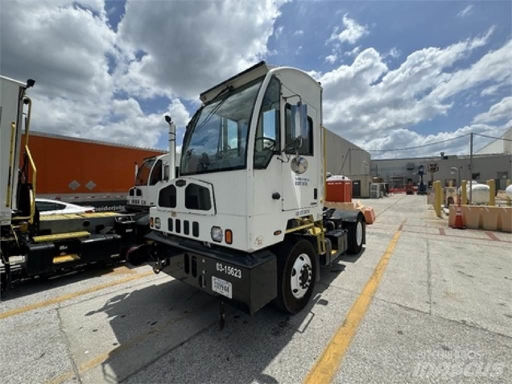 Autocar ACTT42 터미널 트랙터