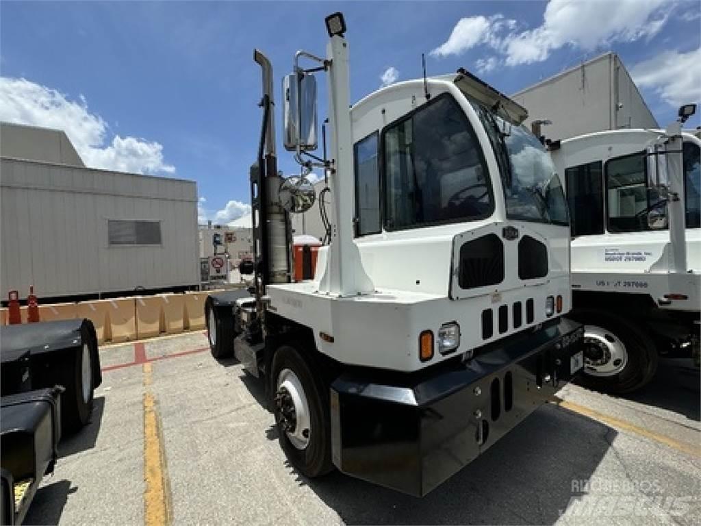 Autocar ACTT42 터미널 트랙터