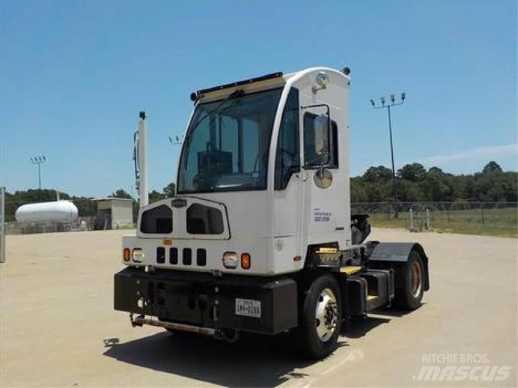Autocar ACTT42 터미널 트랙터