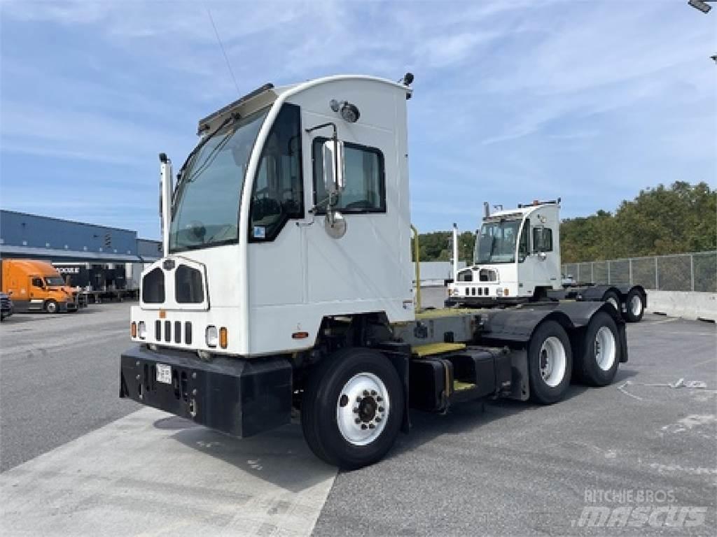 Autocar ACTT64 터미널 트랙터