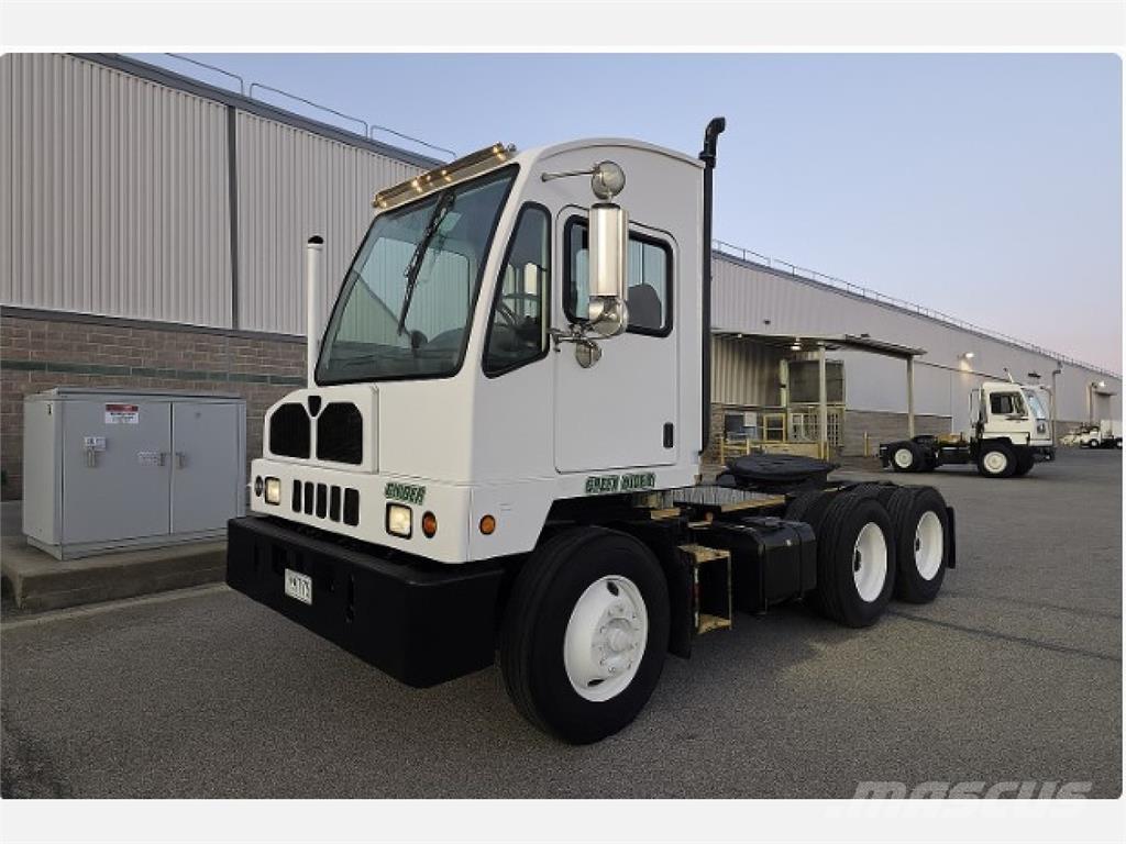 Autocar ACTT64 터미널 트랙터