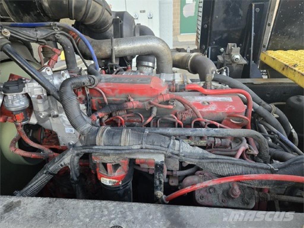 Autocar ACTT64 터미널 트랙터