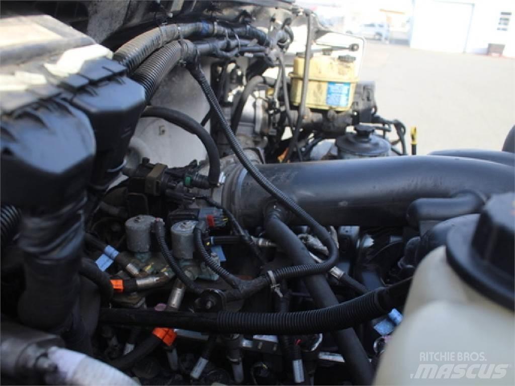 Ford F650 음료 배달 트럭