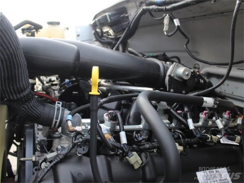 Ford F750 음료 배달 트럭