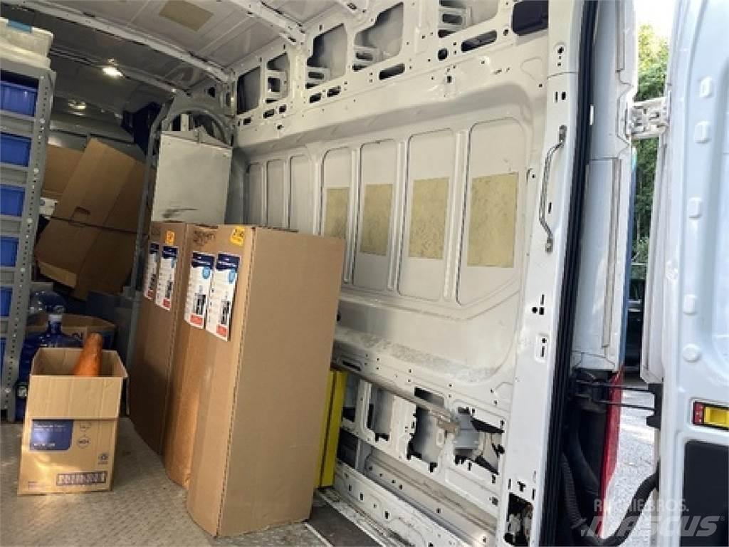 Ford TRANSIT 패널 화물차