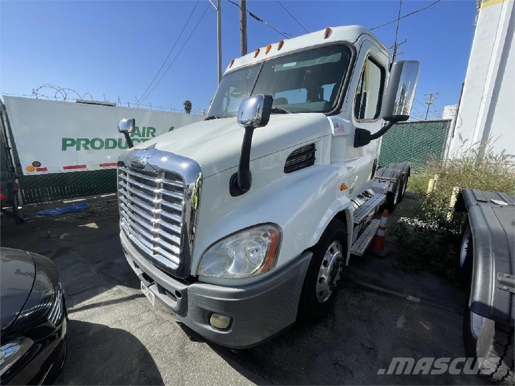 Freightliner CA113 트랙터 유닛