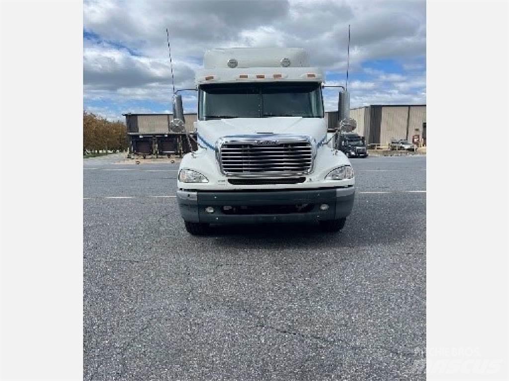 Freightliner CL112G 트랙터 유닛
