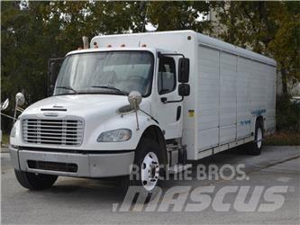 Freightliner M2 음료 배달 트럭