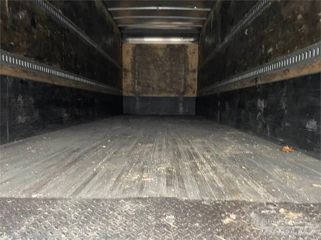 Freightliner M2 탑차 트럭