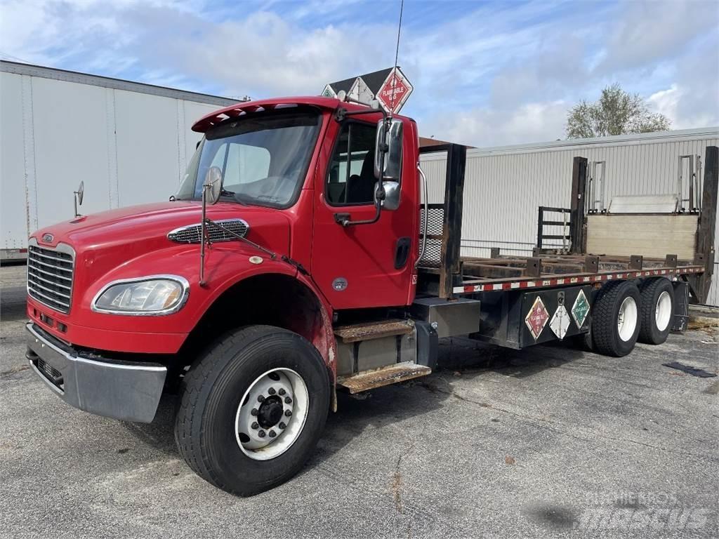 Freightliner M2 새시 운전실 트럭