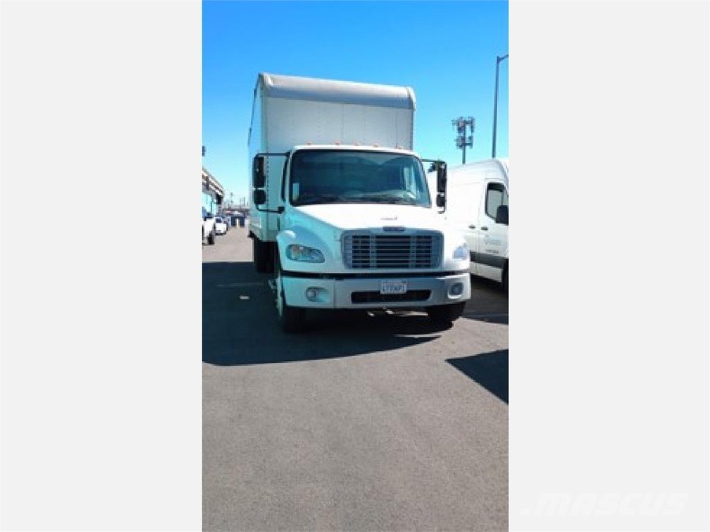 Freightliner M2 탑차 트럭
