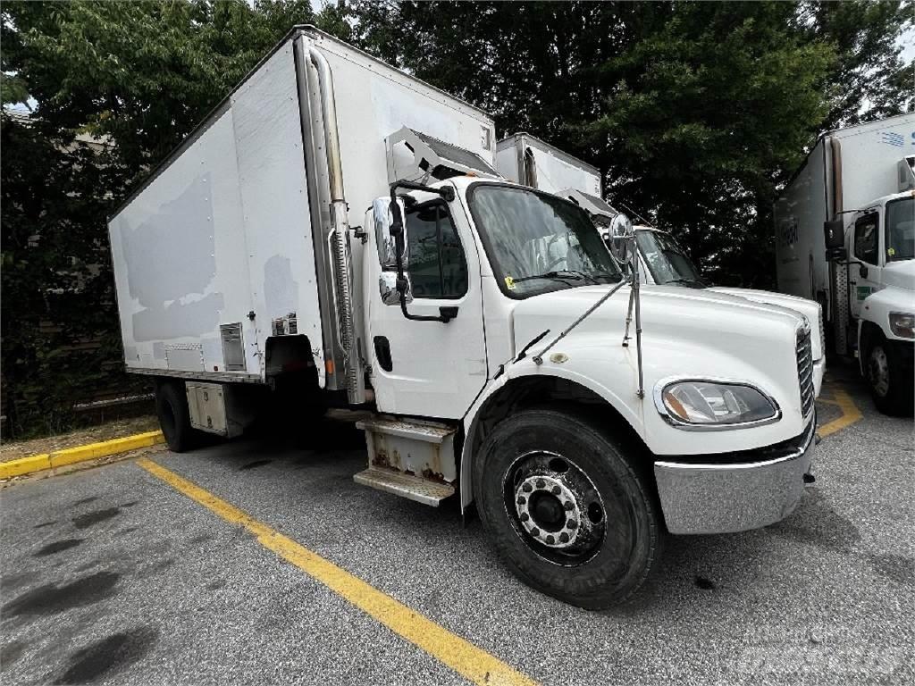 Freightliner M2-106 탑차 트럭