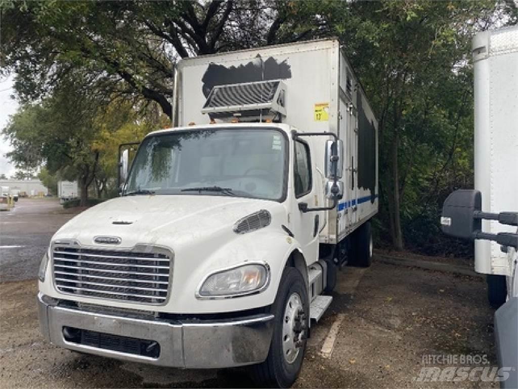 Freightliner M2-106 탑차 트럭