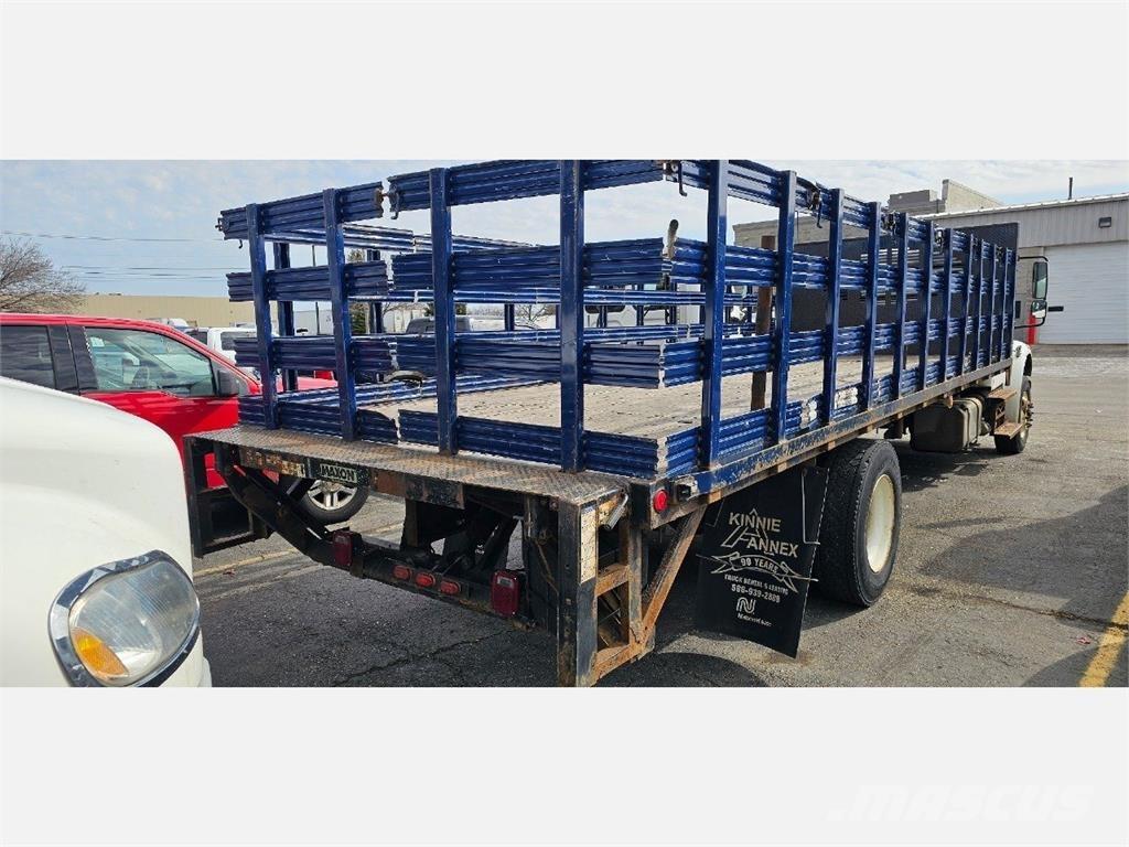 Freightliner M2 106 플랫베드/드롭사이드 트럭