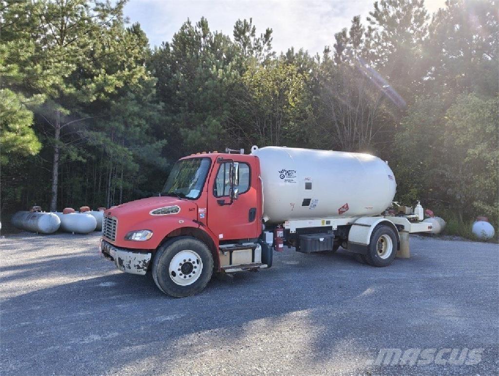 Freightliner M2 106 기타 트럭