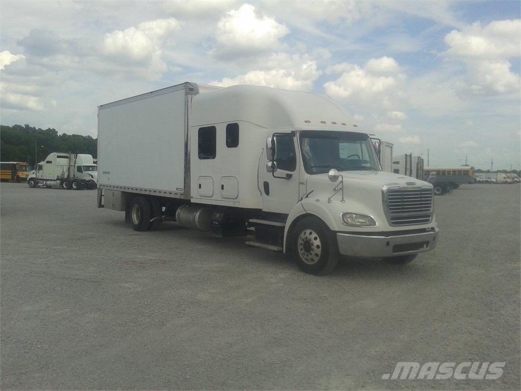 Freightliner M2-112 탑차 트럭