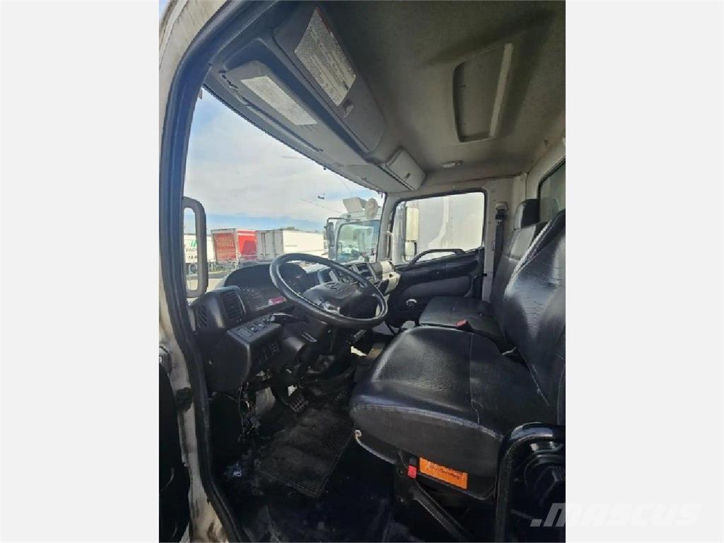 Hino 268 온도 조절식 트럭