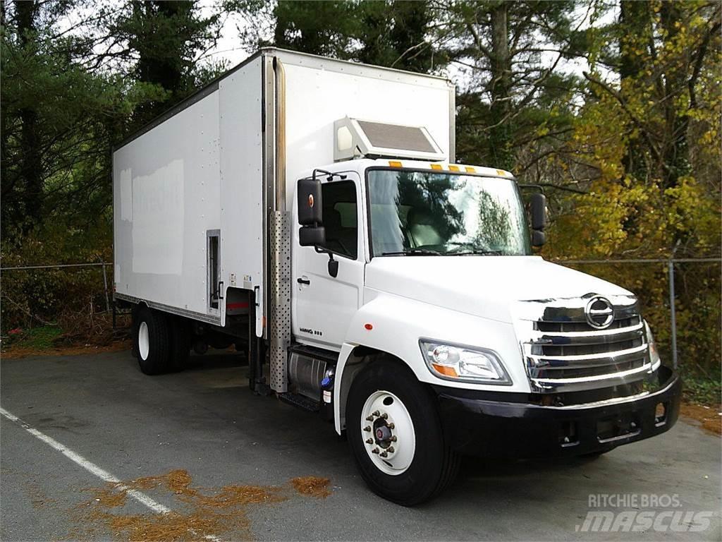 Hino 338 탑차 트럭