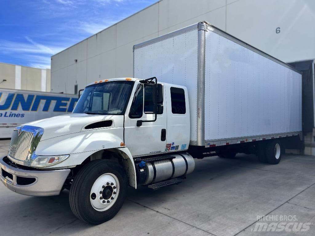 International 4300 탑차 트럭