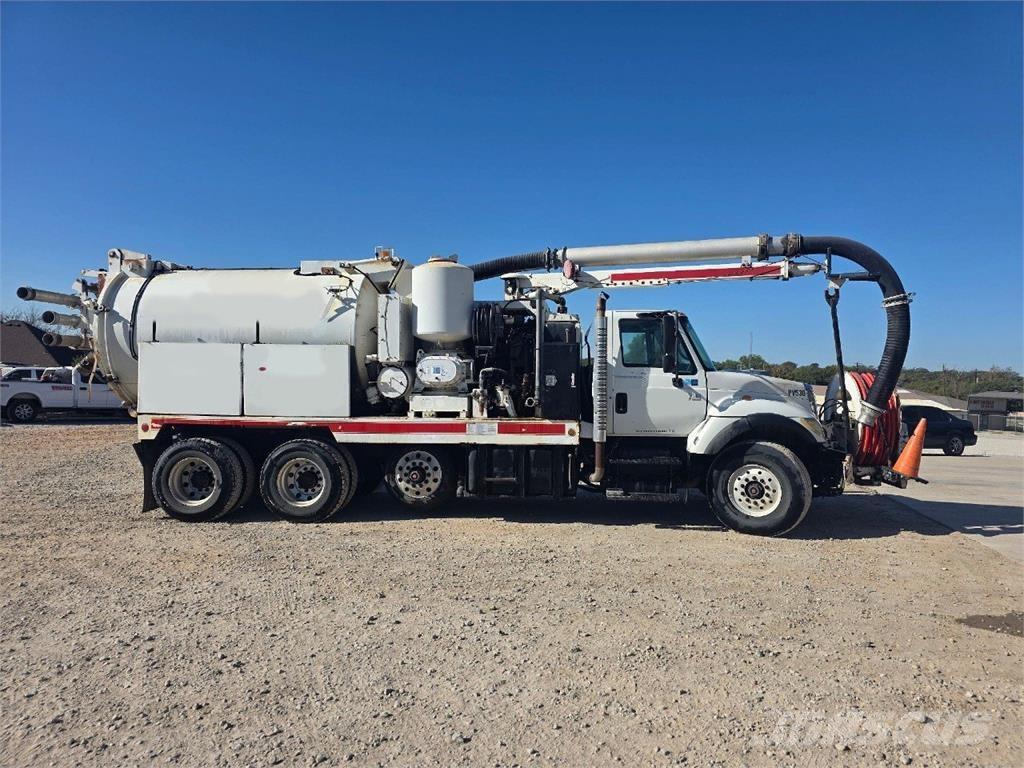 International 4400 기타 트럭