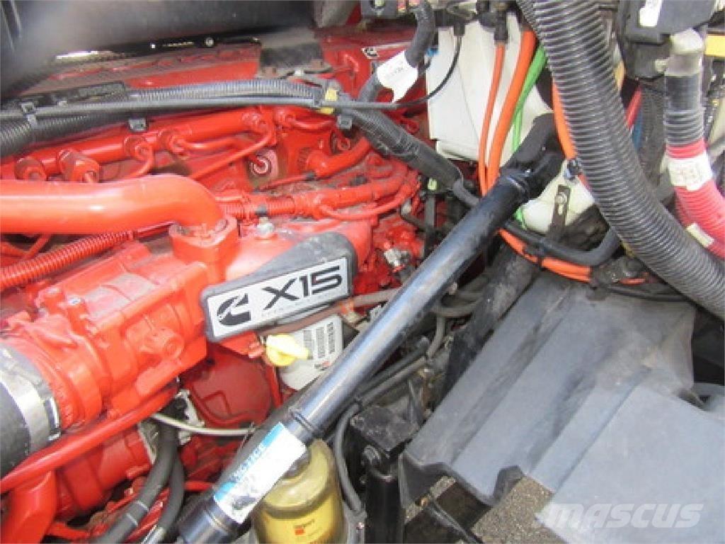 International LT625 트랙터 유닛