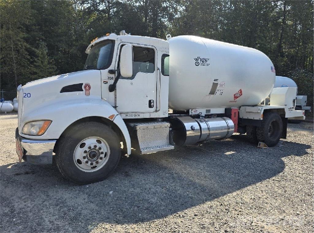 Kenworth T370 기타 트럭
