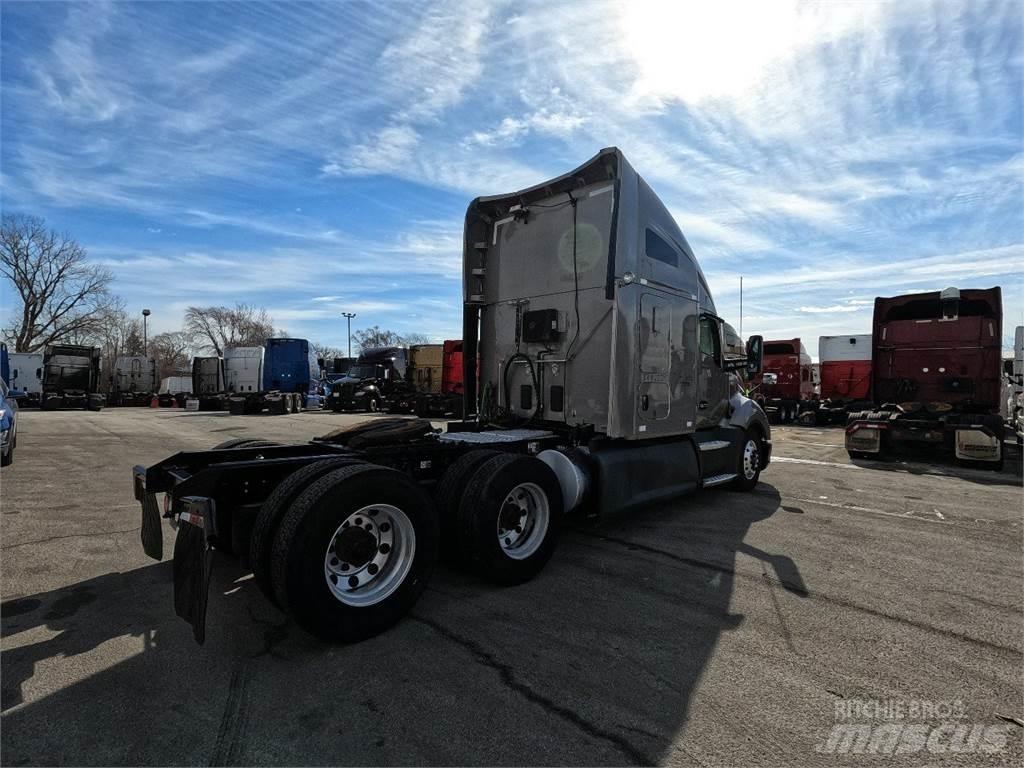 Kenworth T680 트랙터 유닛