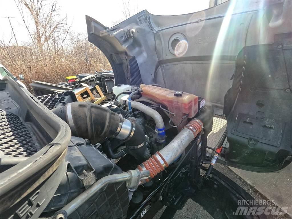 Kenworth T680 트랙터 유닛