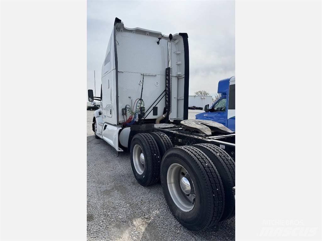 Kenworth T680 트랙터 유닛